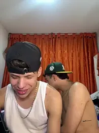 Yoskingg_moisest — Stripchat recorded stream image, 21.08.2026 03:10