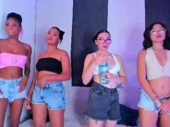 hotties_kittens18 — Chaturbate recorded stream image, 21.08.2026 21:30