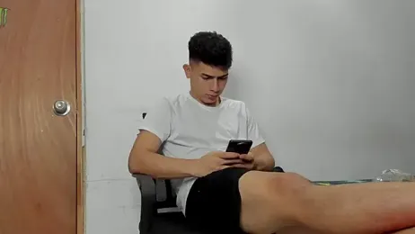 andrew_rose_ — Stripchat recorded stream image, 23.08.2026 00:20
