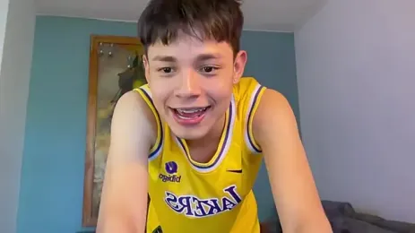 Andy_Belier23 — Stripchat recorded stream image, 23.08.2026 19:20