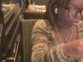 karliekayozz — Camsoda recorded stream image, 13.03.2025 06:00