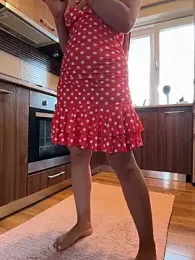 Hotmomcheckk_ — Stripchat recorded stream image, 24.08.2026 09:40