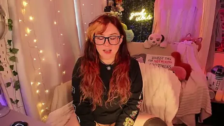 JennKenobi — Stripchat recorded stream image, 24.08.2026 13:20
