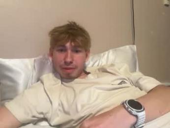 tyler_fox0 — Chaturbate recorded stream image, 26.08.2026 03:50