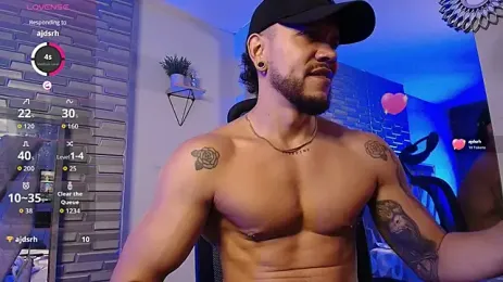 ARON_TAYLER01 — Stripchat recorded stream image, 26.08.2026 10:20