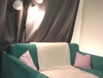 _vi_vi_ — Chaturbate recorded stream image, 26.08.2026 04:30