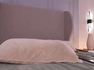 chloedee — Camsoda recorded stream image, 26.08.2026 13:00