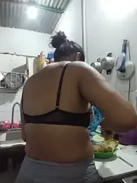 Andreita_95 — Stripchat recorded stream image, 27.08.2026 23:20