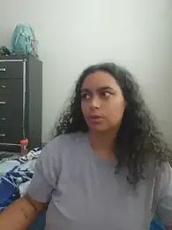 cinnaminnie — Stripchat recorded stream image, 28.08.2026 16:40
