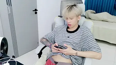 KPL-11 — Stripchat recorded stream image, 29.08.2026 05:20