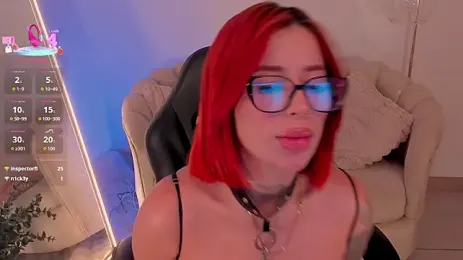 MadelineFox — Stripchat recorded stream image, 29.08.2026 09:20