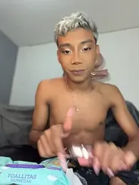 alejo_cute — Stripchat recorded stream image, 29.08.2026 21:10