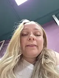 Bondgirl_013 — Stripchat recorded stream image, 30.08.2026 21:50