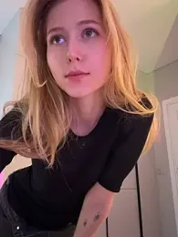 LunaRase — Stripchat recorded stream image, 01.09.2026 08:10