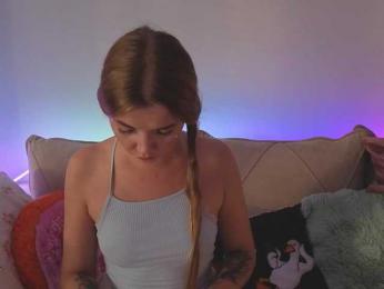 CarrieBradshaww — Bongacams recorded stream image, 04.09.2026 16:30