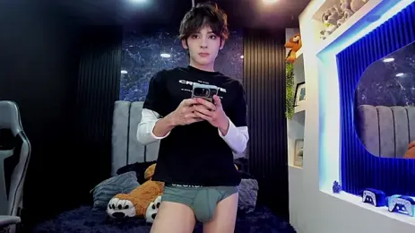 MathiasGreen_ — Stripchat recorded stream image, 04.09.2026 19:10