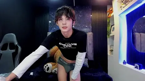MathiasGreen_ — Stripchat recorded stream image, 04.09.2026 19:10