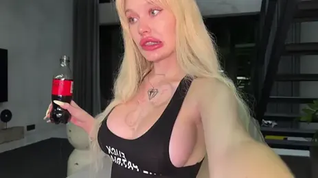 Golden_Aline — Stripchat recorded stream image, 06.09.2026 14:20