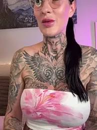 MeganWitch — Stripchat recorded stream image, 08.09.2026 18:20