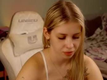 ho1yh01e — Chaturbate recorded stream image, 11.09.2026 16:40
