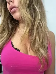 sexylenia — Stripchat recorded stream image, 12.09.2026 22:40