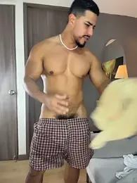 ApoloMakris — Stripchat recorded stream image, 13.09.2026 17:50