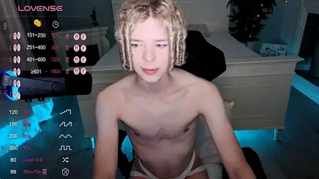 Kudi_Minnt — Stripchat recorded stream image, 14.09.2026 15:50