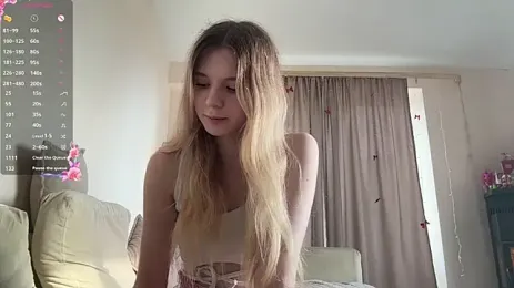 FruityXo — Stripchat recorded stream image, 14.09.2026 13:20