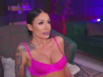 RaquelleVon — Bongacams recorded stream image, 02.02.2025 18:30