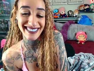 starryari69 — Camsoda recorded stream image, 14.03.2025 01:20