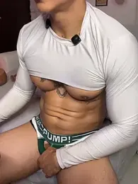 muscle_boyhorny — Stripchat recorded stream image, 16.09.2026 03:10