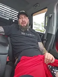 Beardedtattood — Stripchat recorded stream image, 19.09.2026 10:50