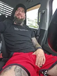 Beardedtattood — Stripchat recorded stream image, 19.09.2026 10:50