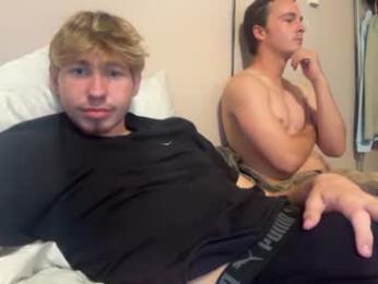 tyler_fox0 — Chaturbate recorded stream image, 20.09.2026 03:20