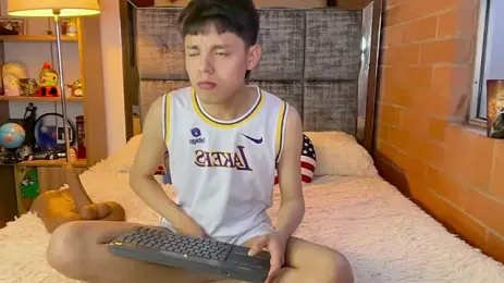 Andy_Belier23 — Stripchat recorded stream image, 25.09.2026 17:40