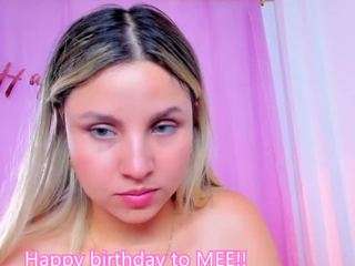 vaiolet-rose — Camsoda recorded stream image, 14.03.2025 12:50