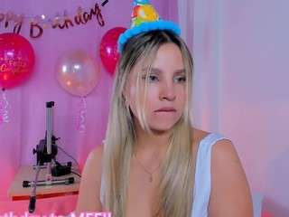 vaiolet-rose — Camsoda recorded stream image, 14.03.2025 12:50