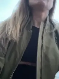 Etwas_neugierig — Stripchat recorded stream screenshot (14 Mar 2025)