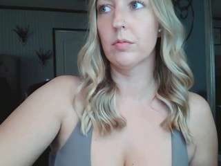 lucyallen4201 — Camsoda recorded stream screenshot (14 Mar 2025)