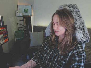 Adamova_Eva — Bongacams recorded stream image, 14.03.2025 19:20