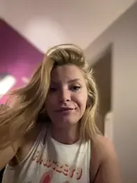 AnastasiaAniess — Stripchat recorded stream screenshot (15 Mar 2025)