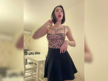 BabyDarii — Bongacams recorded stream screenshot (15 Mar 2025)