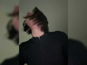 BabyDarii — Bongacams recorded stream screenshot (15 Mar 2025)