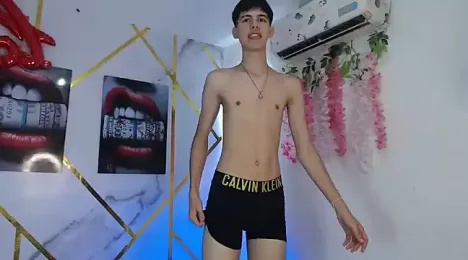 KING_OFF_BOYS — Stripchat recorded stream image, 16.03.2025 05:40