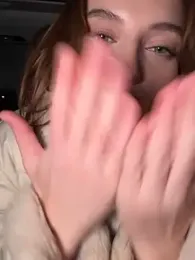 -AngelAri- — Stripchat recorded stream image, 16.03.2025 09:10