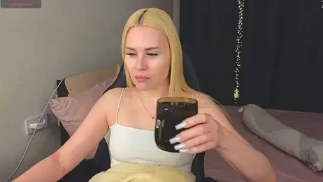 Alenca_hot_sex — Stripchat recorded stream image, 16.03.2025 13:40