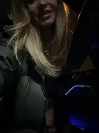 Etwas_neugierig — Stripchat recorded stream screenshot (16 Mar 2025)