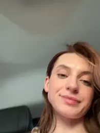 -AngelAri- — Stripchat recorded stream image, 16.03.2025 18:00