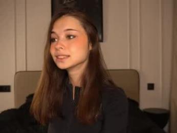 kusssecka — Chaturbate recorded stream image, 18.03.2025 13:30