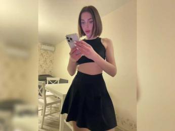 BabyDarii — Bongacams recorded stream screenshot (18 Mar 2025)